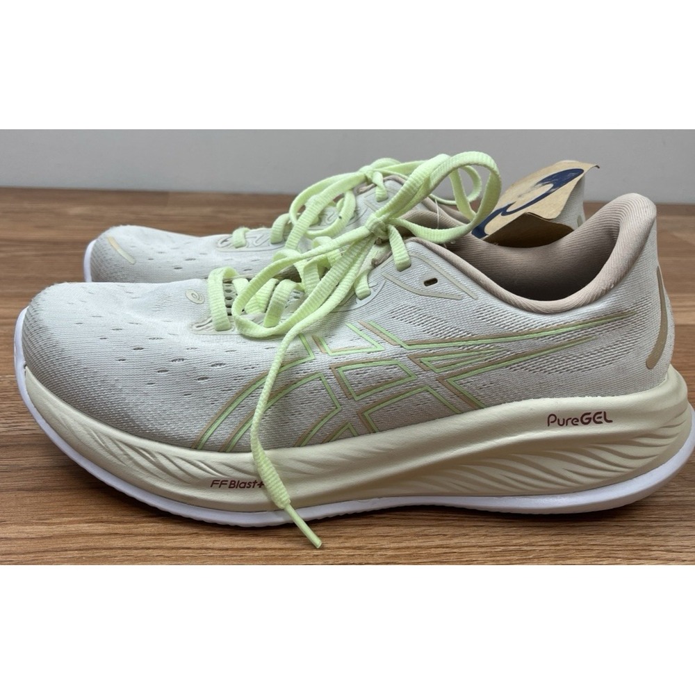 ASICS Gel Cumulus 26 Women's Running Shoes Sneakers Size 11.5 Cream/Yellow